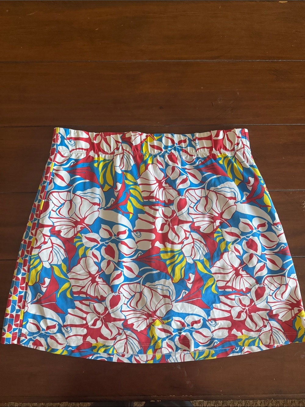 J McLaughlin Athleisure Floral Catalina Multi Color Pull On wPockets Lined Skort